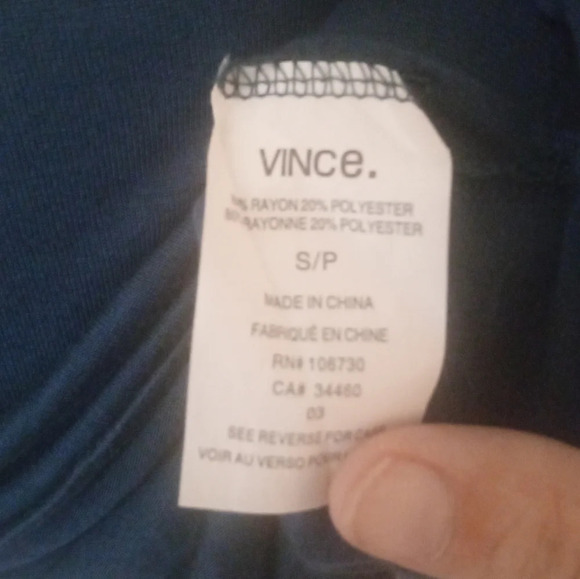 Vince Teal Lightweight Stretchy Half Sleeve Round Neck Blouse Top Size Small - Picture 8 of 8